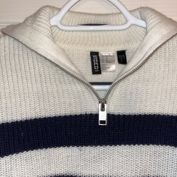 H&M Striped Quarter Zip - Picture 3 of 3